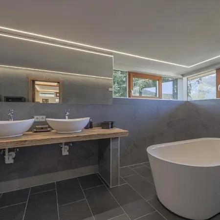 Apartment Boutique West Hill *